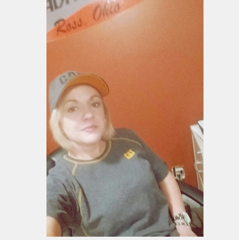 Meet your Posher, Alana